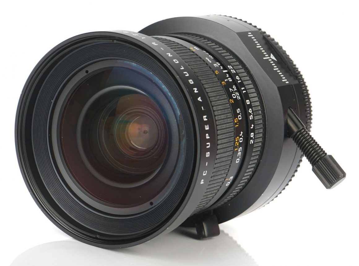 Leica PC-SUPER-ANGULON-R 28mm F/2.8 | LENS-DB.COM