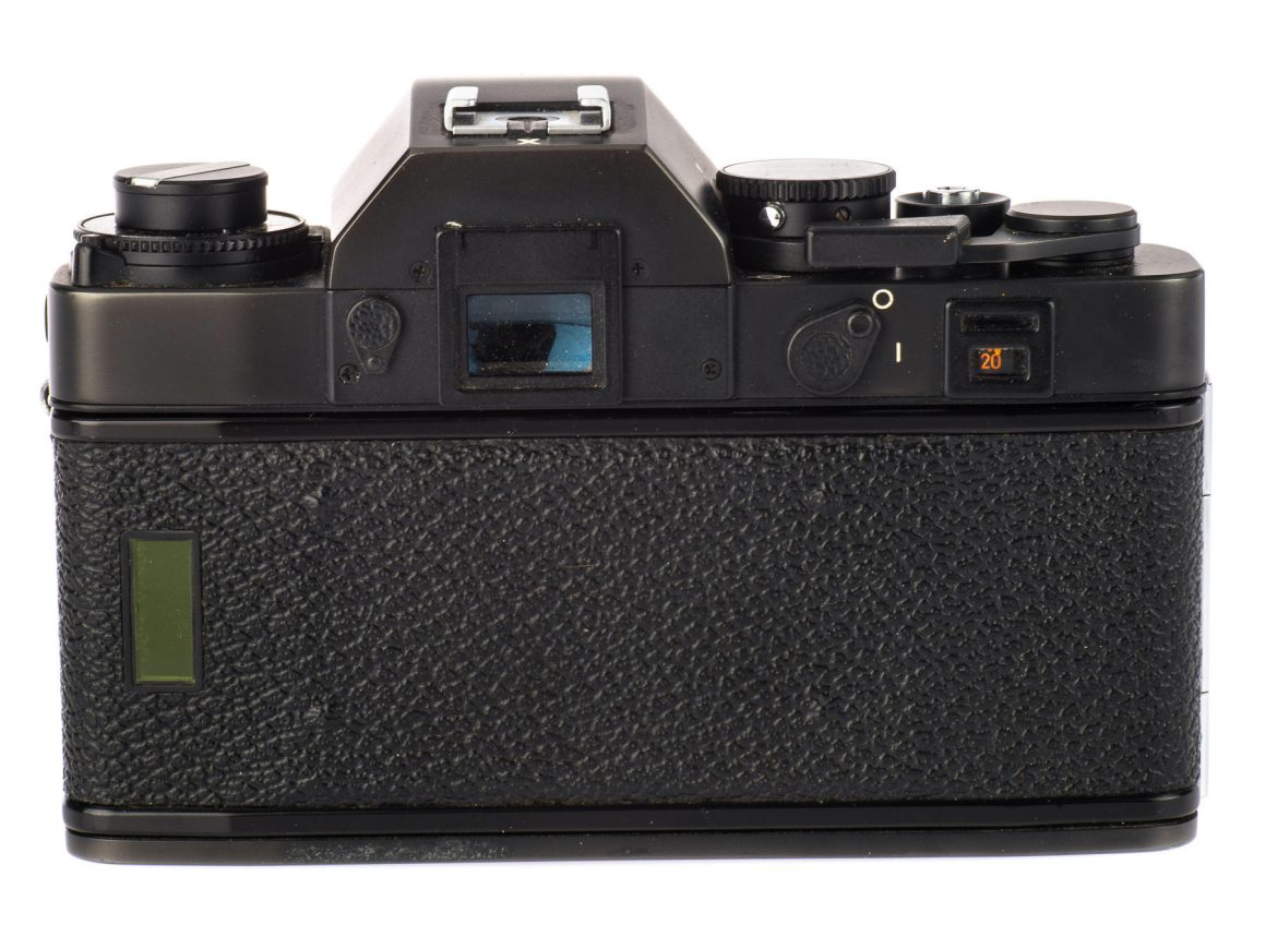 Leica R3 [MOT Electronic   LENS DB.COM