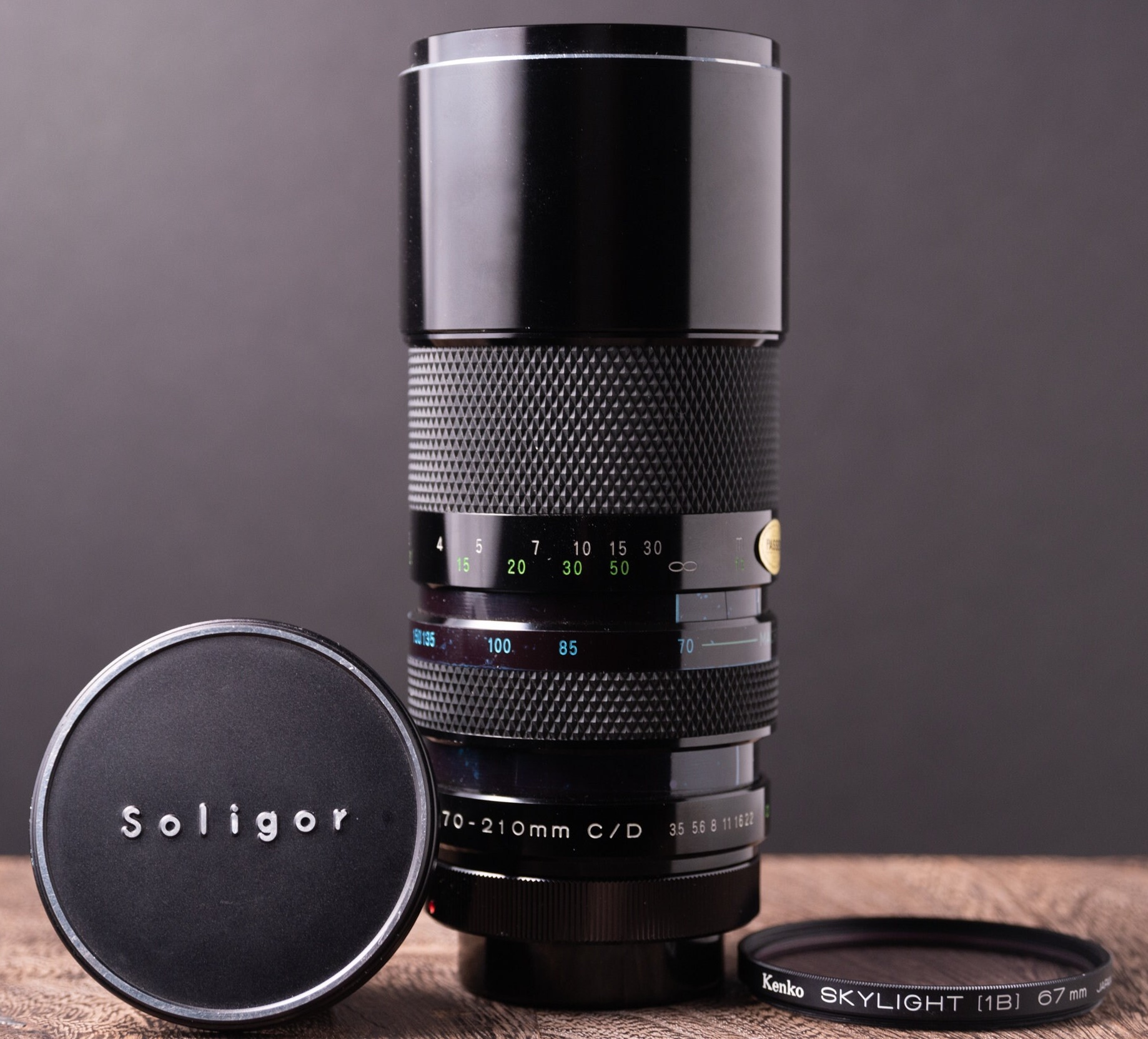 Soligor C/D 70-210mm F/3.5 [MC] | LENS-DB.COM