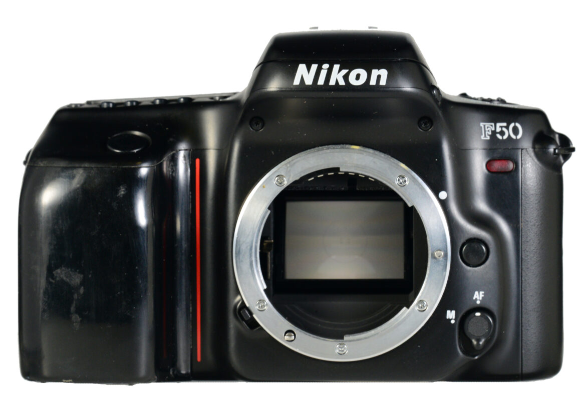 Nikon Cámara N50/F50