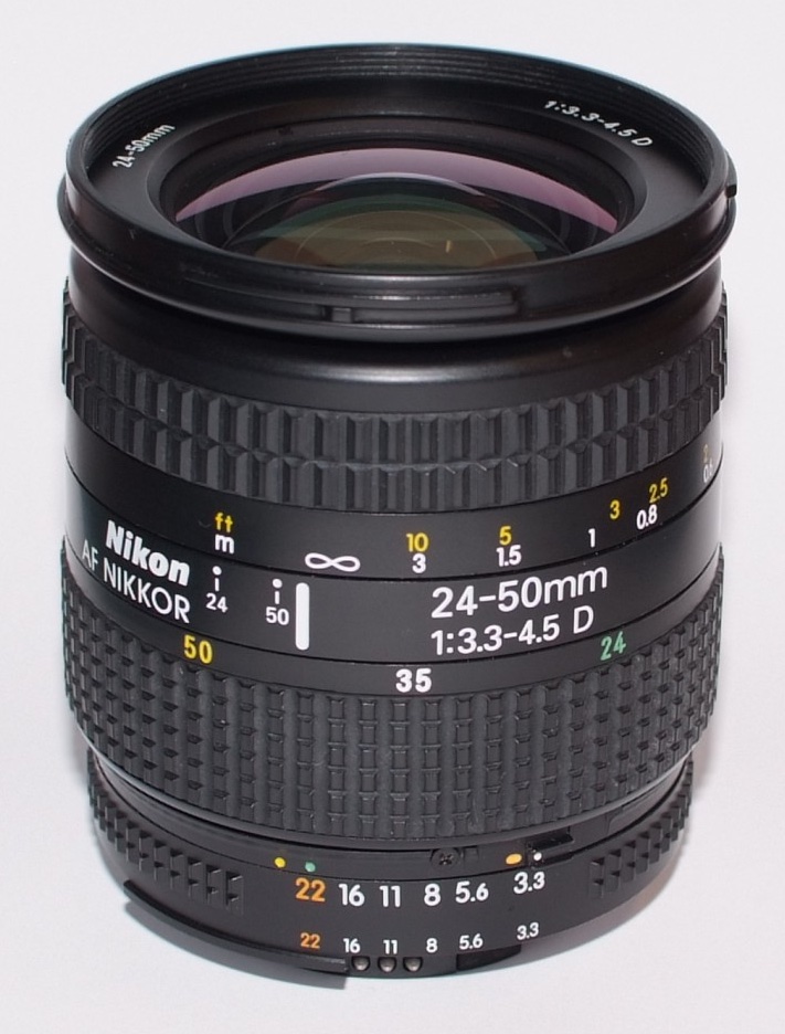 Nikon AF NIKKOR 24-50mm F/3.3-4.5D