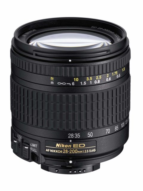 Nikon AF Nikkor 28-200mm F/3.5-5.6G IF-ED