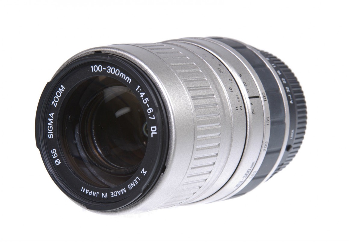 Sigma 100-300mm F/4.5-6.7 DL ZEN | LENS-DB.COM