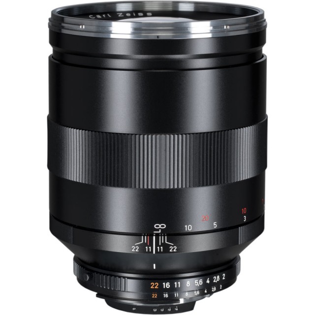 Carl Zeiss Classic Apo-Sonnar T* 135mm F/2 ZE / ZF.2