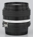 Nikon AI-S NIKKOR 28mm F/3.5