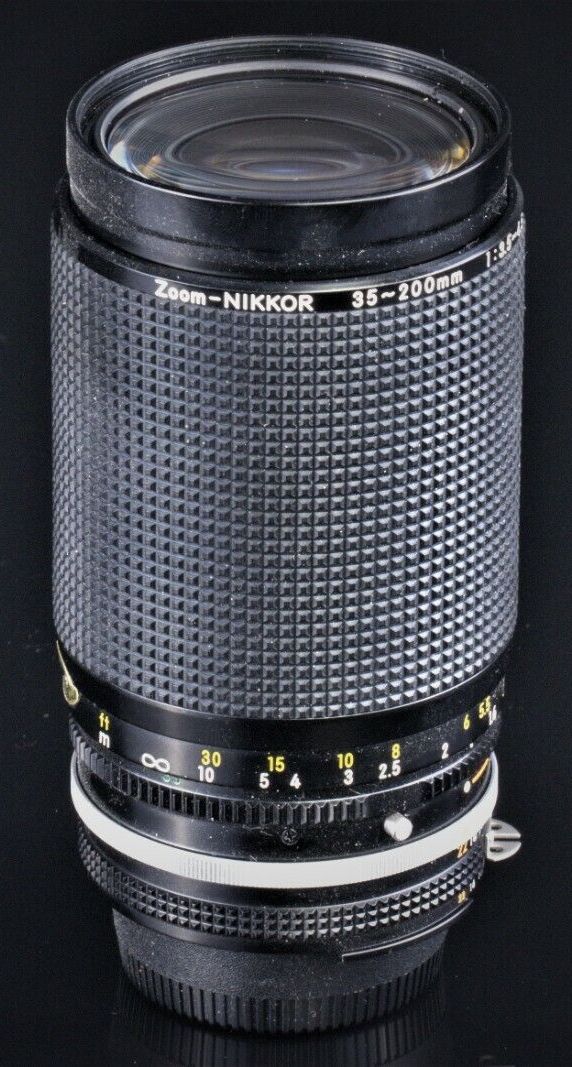 Nikon AI-S Zoom-NIKKOR 35-200mm F/3.5-4.5 | LENS-DB.COM