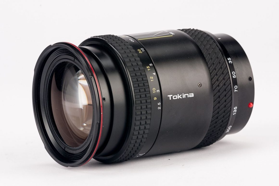 Tokina AF 35-300mm F/4.5-6.7 | LENS-DB.COM