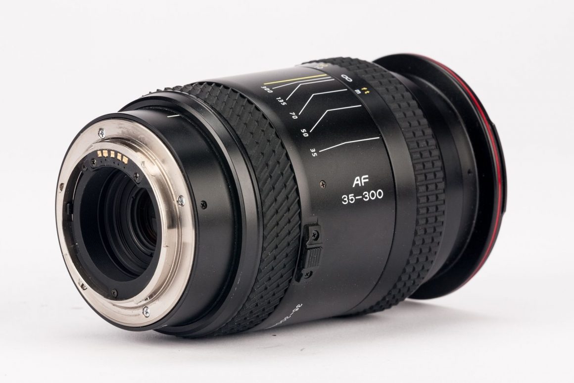 Tokina AF 35-300mm F/4.5-6.7 | LENS-DB.COM