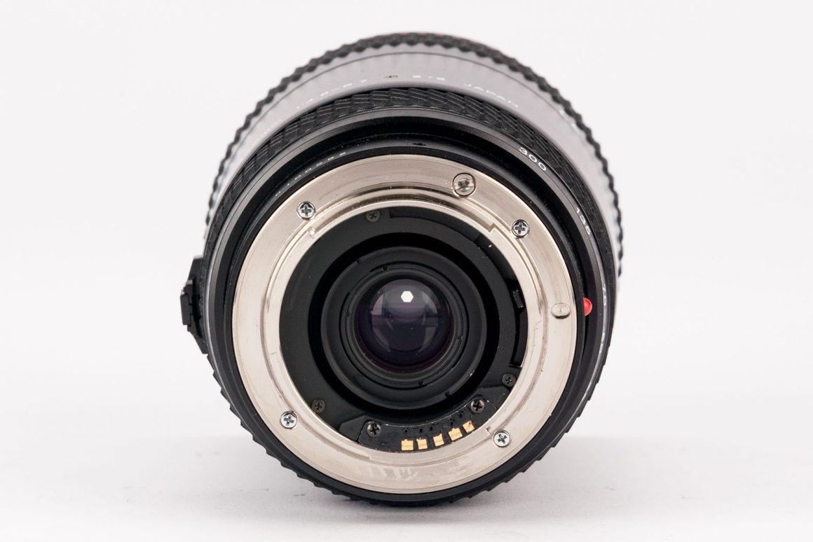 Tokina AF 35-300mm F/4.5-6.7 | LENS-DB.COM