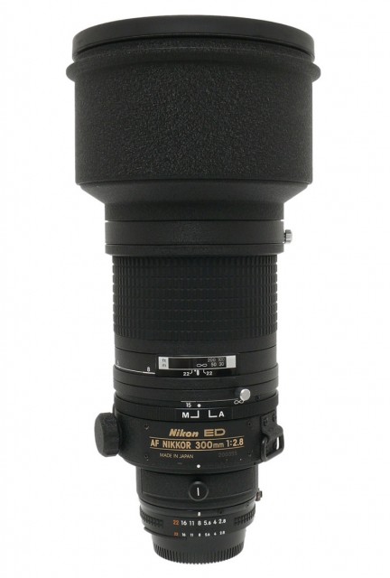 Nikon AF Nikkor 300mm F/2.8 ED-IF [I]