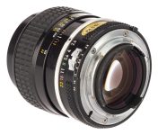 Nikon AI Nikkor 105mm F/2.5