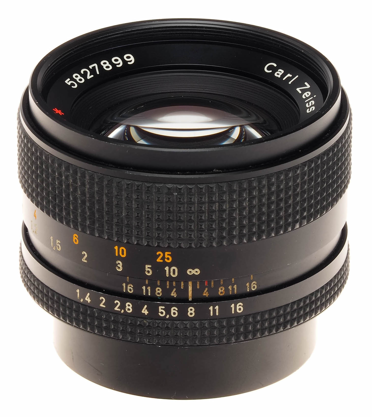 Carl Zeiss Planar T* 50mm F/1.4 [AE, MM] | LENS-DB.COM