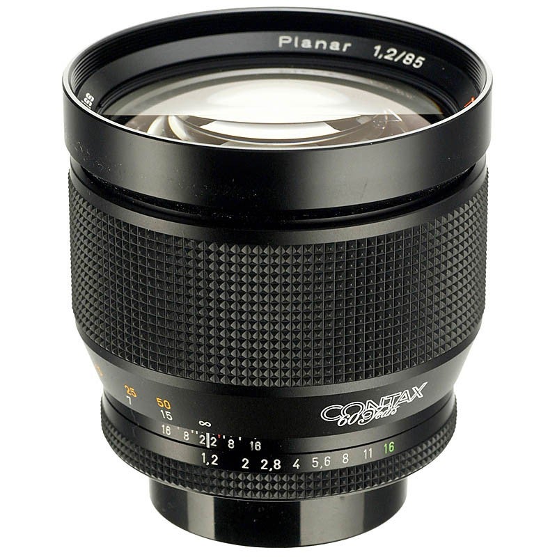 Carl Zeiss C/Y Planar T* 85mm F/1.2 “CONTAX 60 Years” [MM] | LENS 