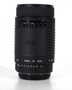 Sigma 75-300mm F/4-5.6 DL ZEN