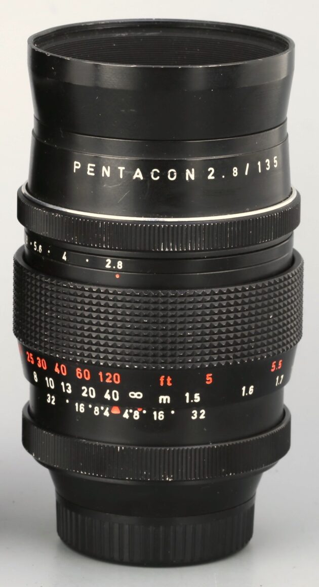Pentacon 135mm F/2.8