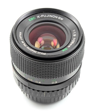 Fuji Photo Film EBC X-FUJINON·SW 28mm F/1.9 DM