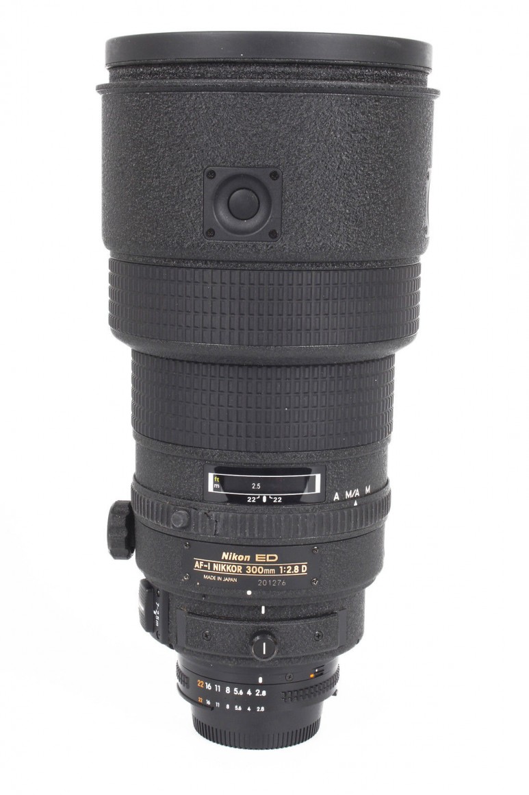 Nikon AF-I NIKKOR 300mm F/2.8D ED-IF | LENS-DB.COM