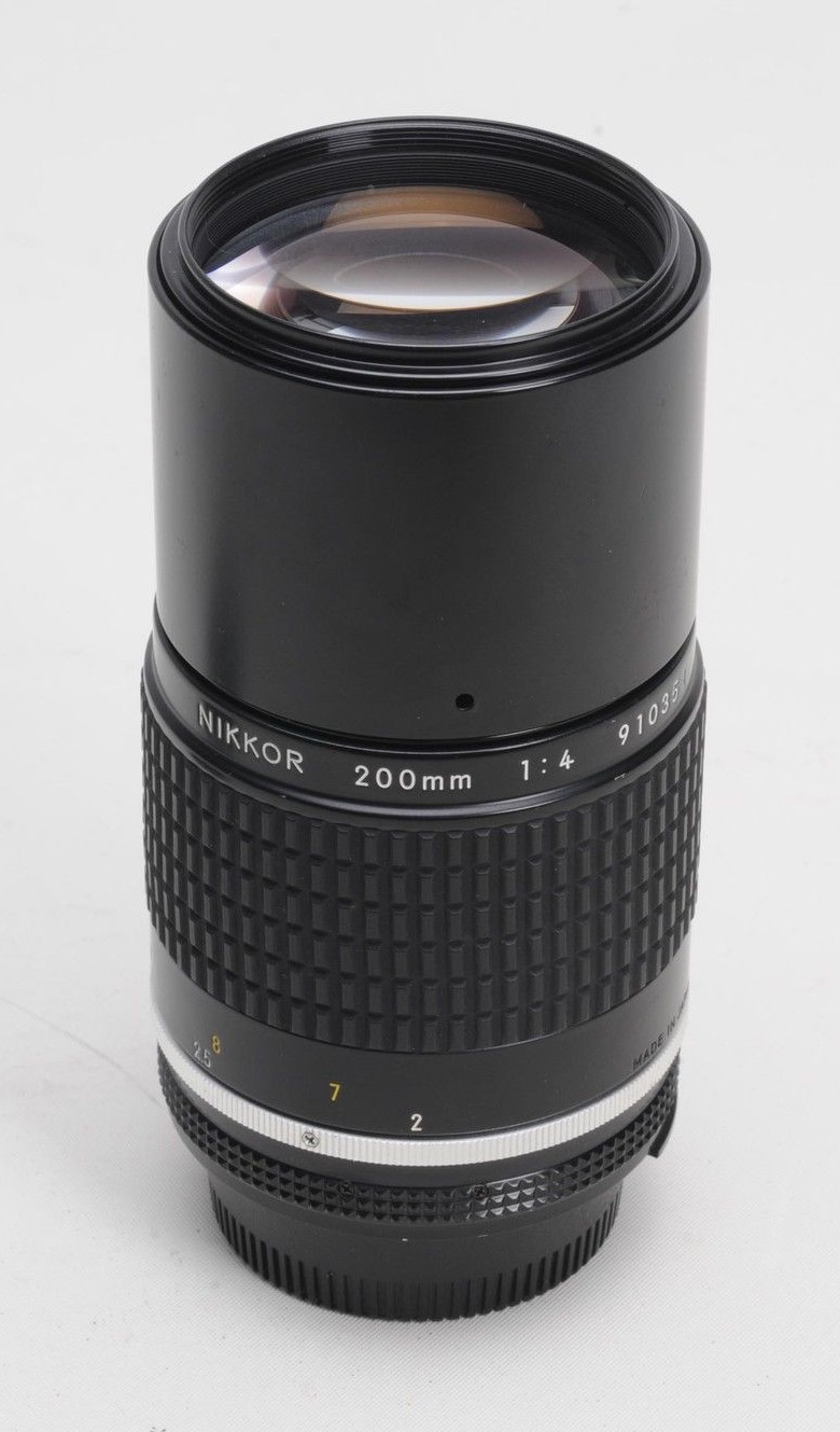 Nikon AI-S NIKKOR 200mm F/4 | LENS-DB.COM