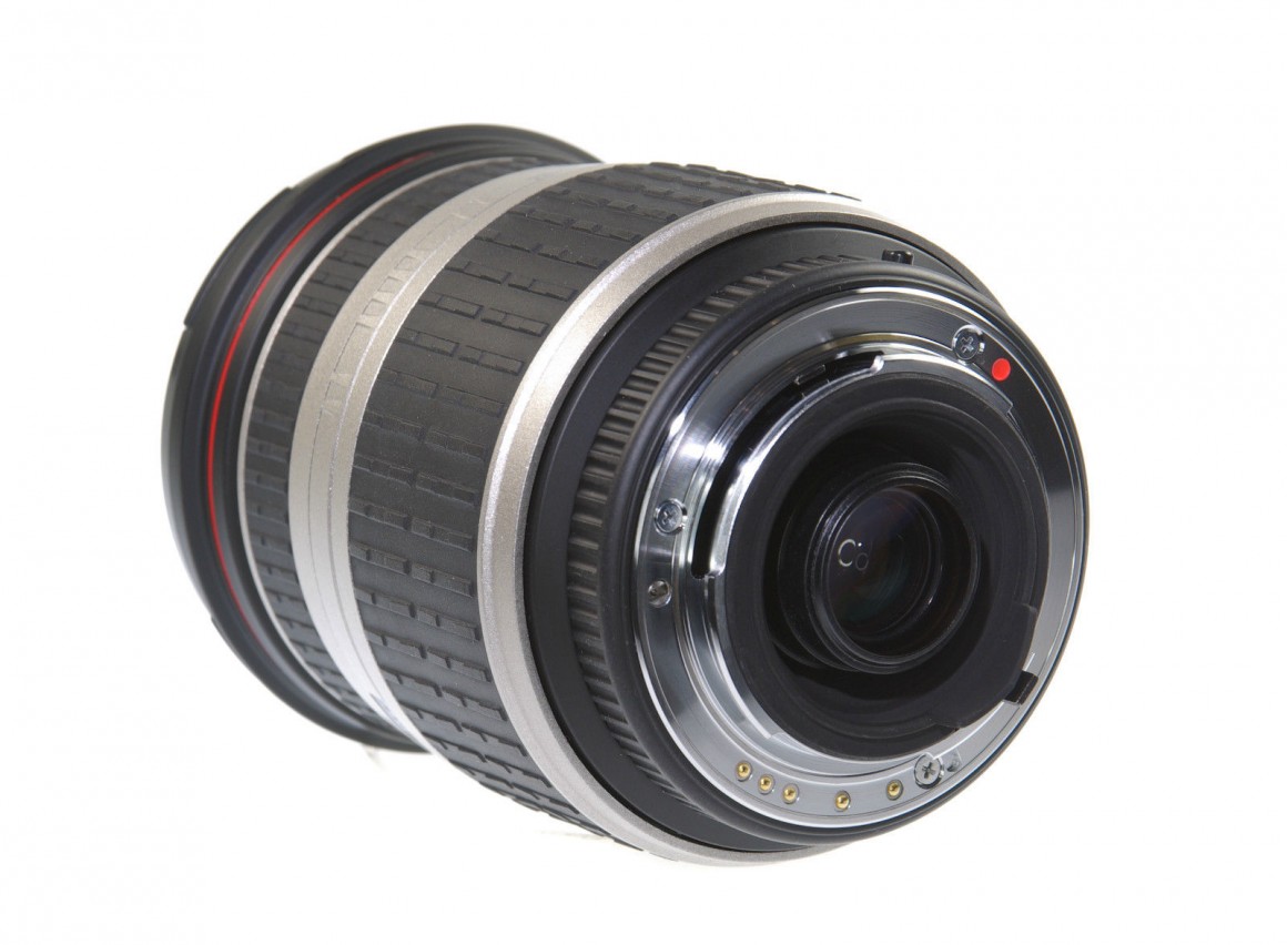 Sigma 28-300mm F/3.5-6.3 DL Aspherical IF | LENS-DB.COM