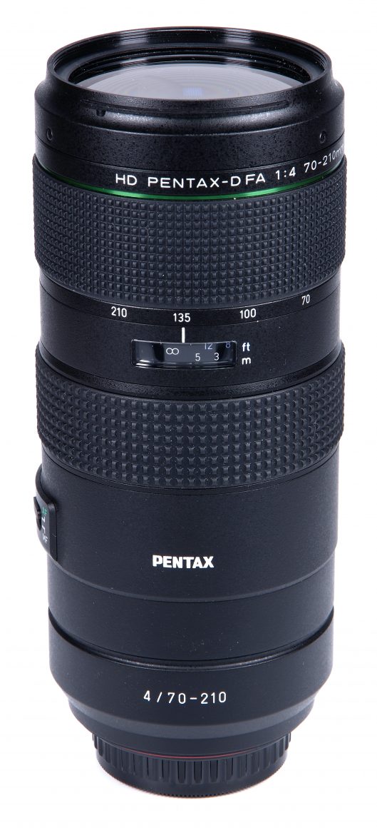 HD Pentax-D FA 70-210mm F/4 ED SDM WR