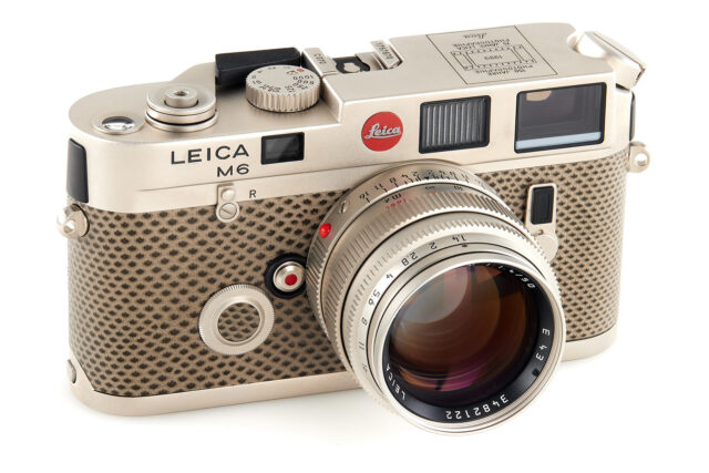 Leica M6 Platinum ~150 Jahre Photographie, 75 Jahre Leica Photographie~