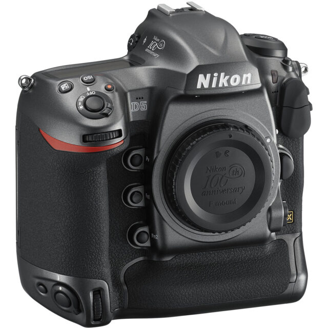 Nikon D5 ~100th Anniversary Edition~