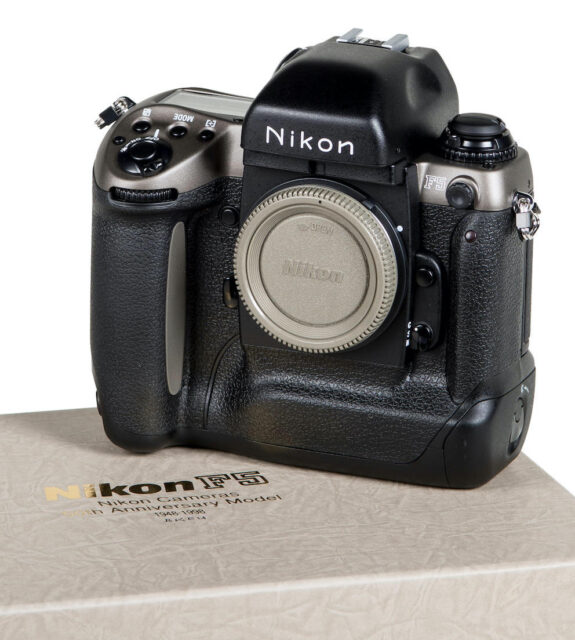 Nikon F5 ~50th Anniversary~