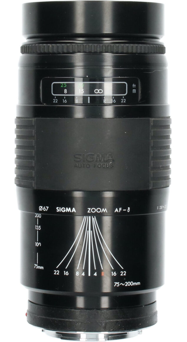 Sigma 75-200mm F/2.8-3.5